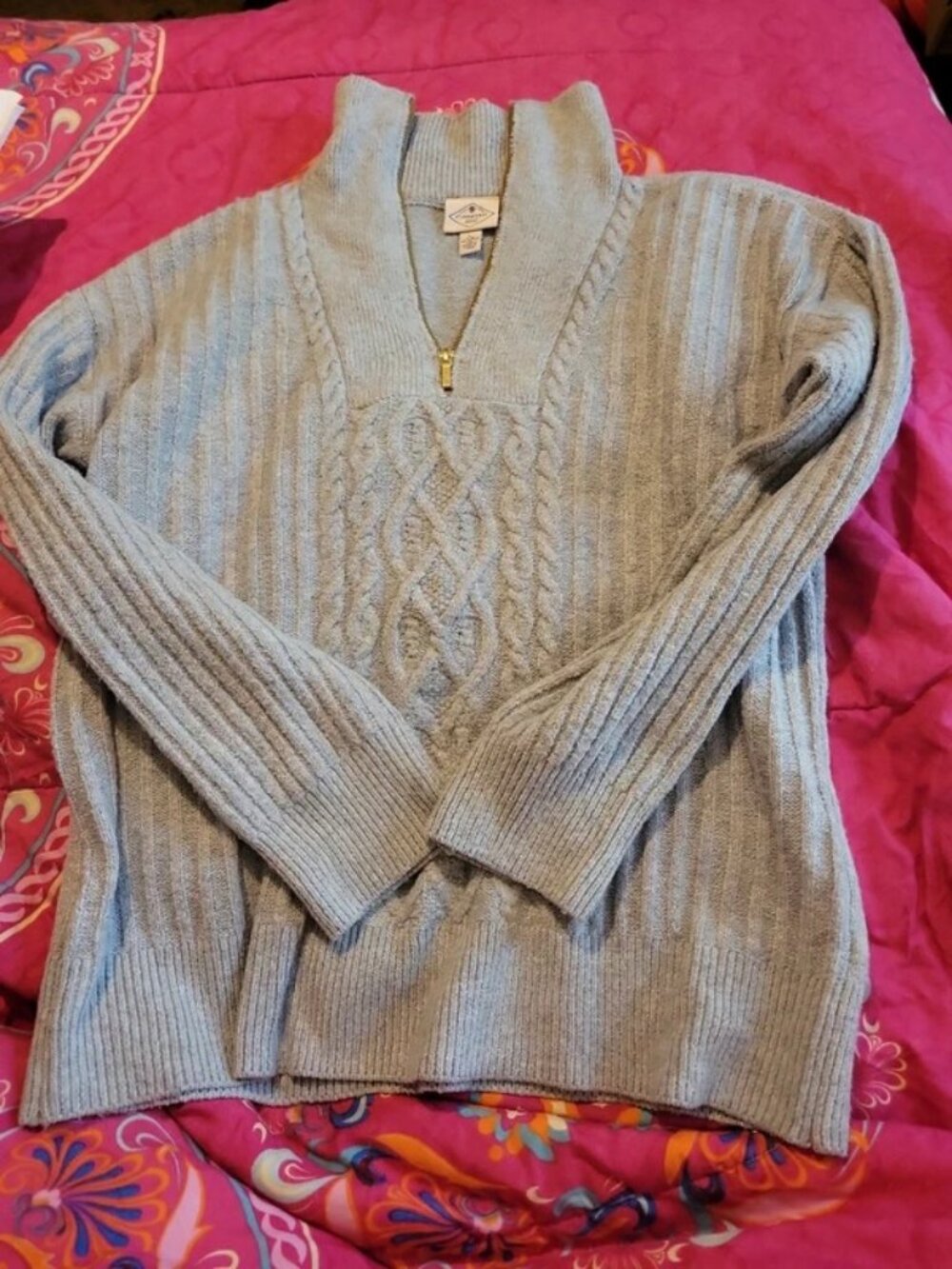 Sweater (152) - Picture 1 of 5